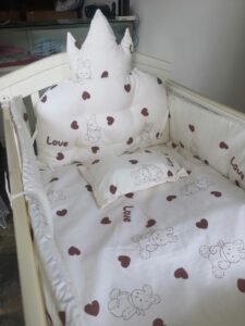 New Colour-White Bedding